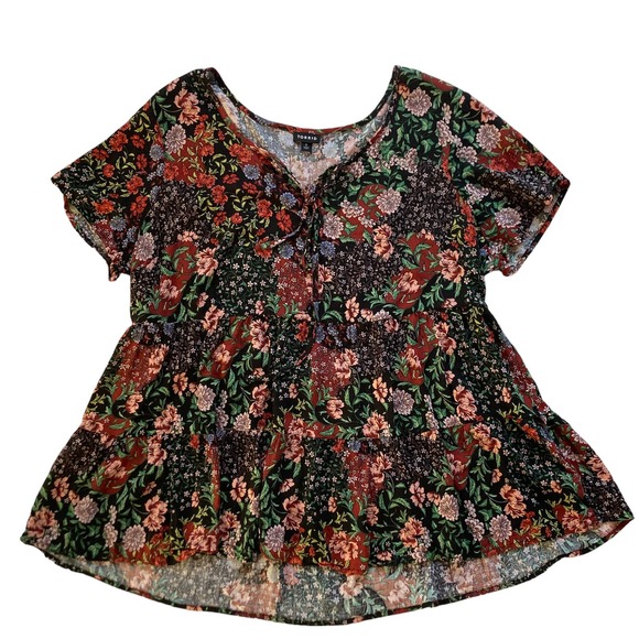 Torrid Tiered Ruffle Hem Dark Floral Print Blouse Size 0 - Picture 1 of 7